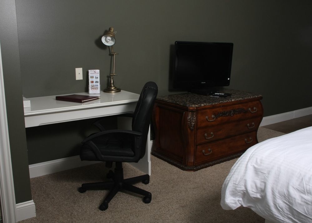 La Plata Depot Inn & Suites מראה חיצוני תמונה