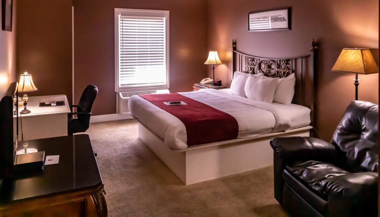 La Plata Depot Inn & Suites מראה חיצוני תמונה